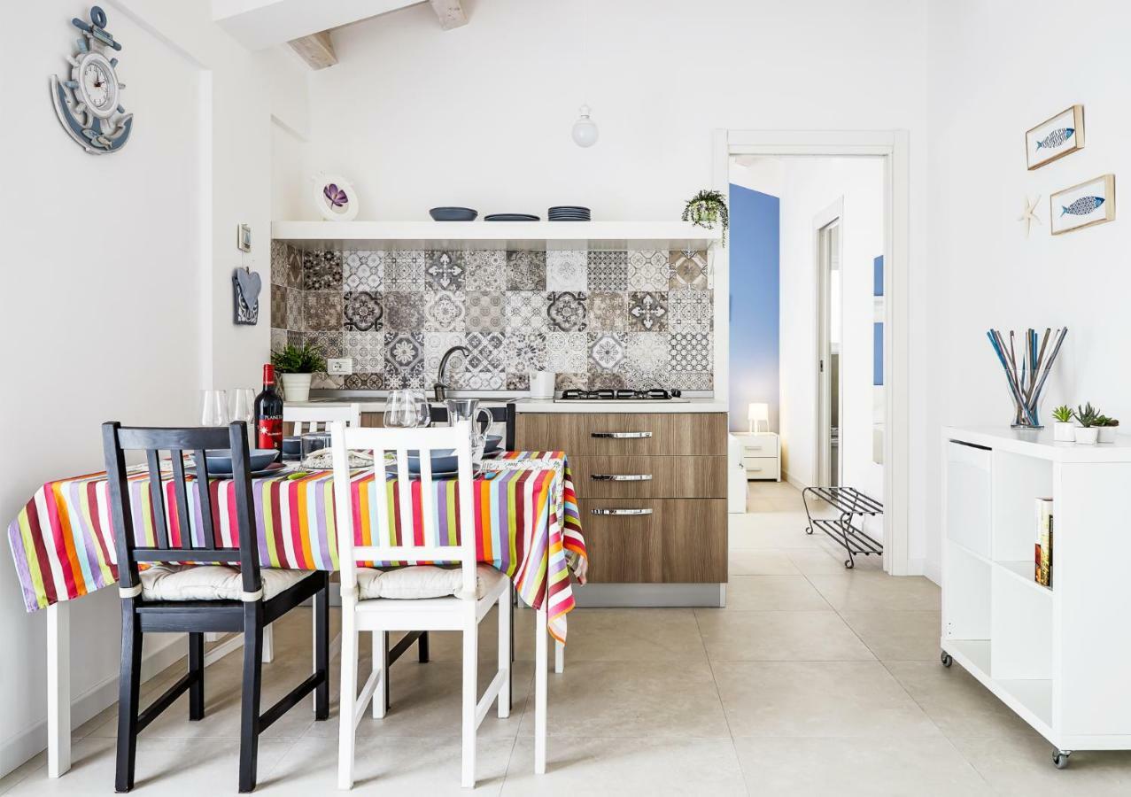 Casa Vacanze "Oceano Mare" Pozzallo Eksteriør billede